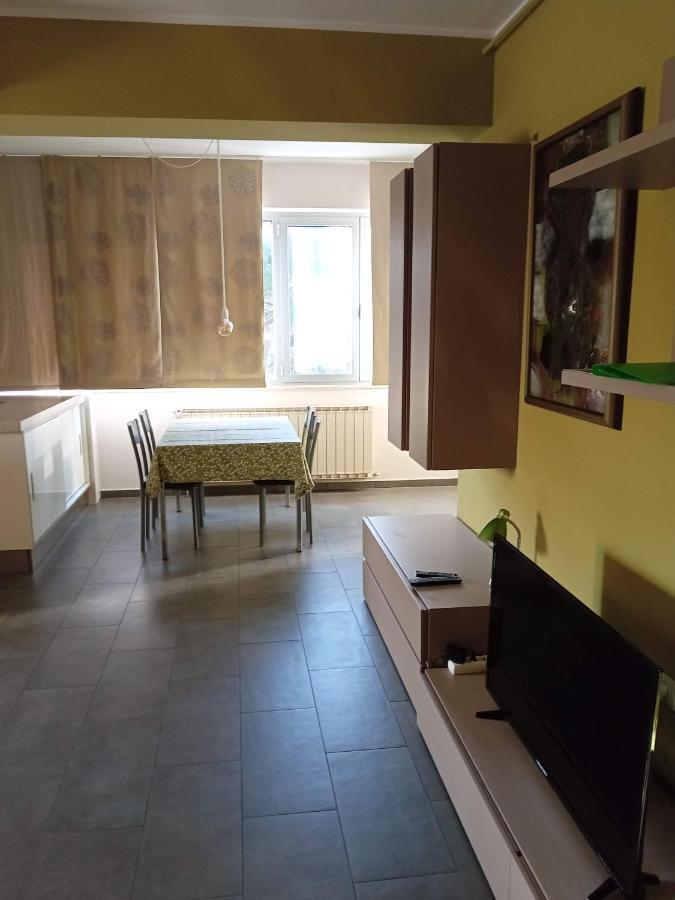 Apartment Laura Pula Buitenkant foto