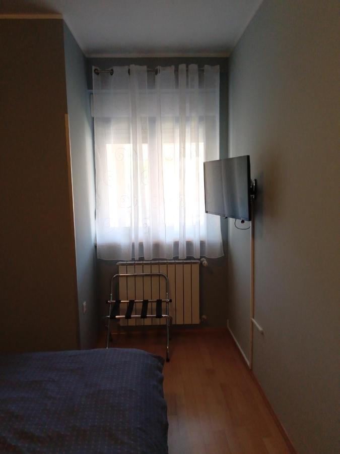 Apartment Laura Pula Buitenkant foto